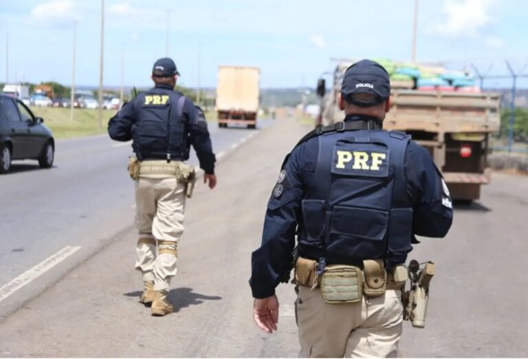 PRF em fiscalização